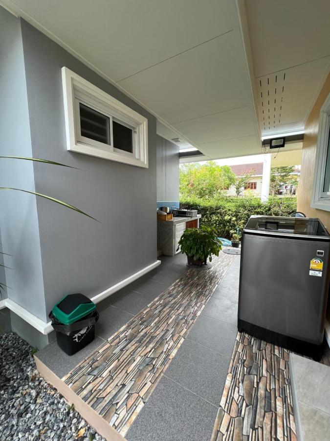 New Home Gบ้านเดี่ยวสร้างใหม่ ใกล้ทะเล ตัวเมืองระยอง Ban Chak Phai Exteriör bild